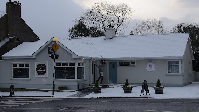 Mrs. Breen's Bakery - Hospitality and gastronomy