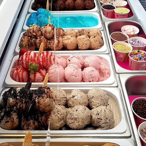 Monaghan Shopping Centre, Unit 18, Dawson St, Mullaghmonaghan, Monaghan, H18 DP22