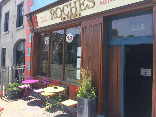 Roches Bar & Restaurant