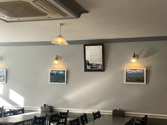 Charlie's West End Cafe