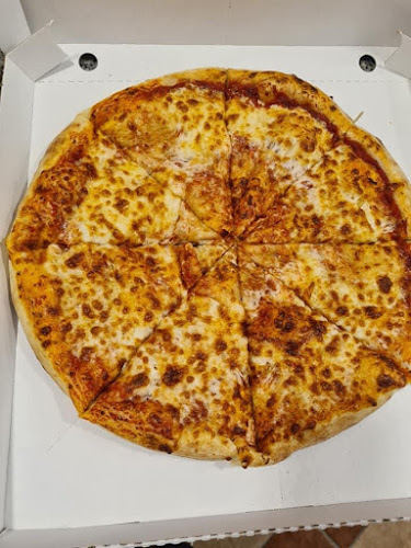 Robertas Pizzeria Ballinalee