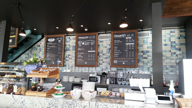 Comentarii opinii despre Esquires - The Organic Coffee Co (Airside)