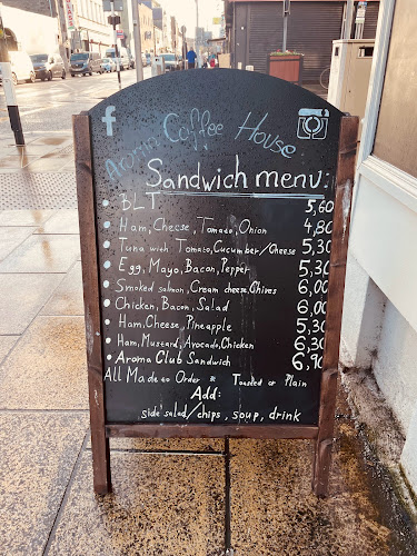 Comentarii opinii despre Aroma Coffee House