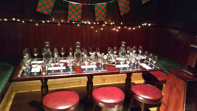 Rouse's Bar - Hospitality and gastronomy