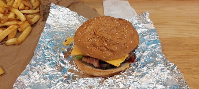 Swords Pavilions Shopping Centre, Malahide Rd, Townparks, Swords, Co. Dublin, K67 HC64