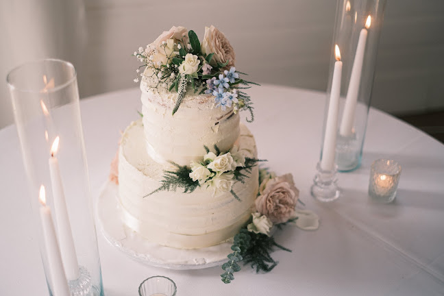 Comentarii opinii despre Bernadette Kennelly - Wedding Cakes Specialist