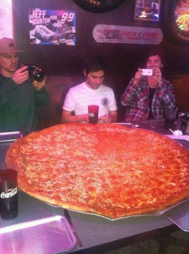 Opinii despre Murphy's Cottage Tasty Pizza în Shannon - Hospitality and gastronomy