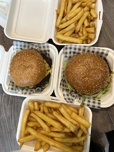 Niche Cafe - Hospitality and gastronomy