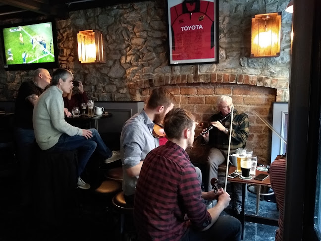 Comentarii opinii despre Considines Pub.