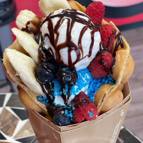 Red Moon - Hospitality and gastronomy