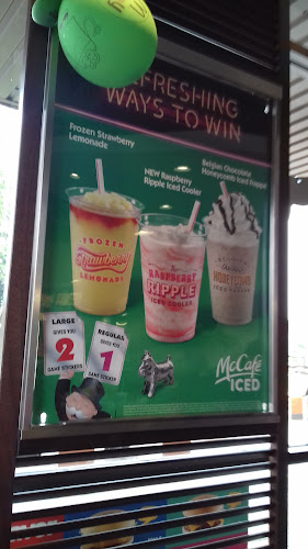 Crescent Shopping Centre, St Nessan's Rd, Dooradoyle, Limerick, V94 P3K6