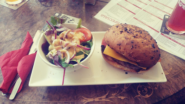 Revolution Craft Beer & Whiskey Bar - Waterford