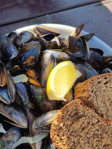 Cronin's Pub - Hospitality and gastronomy