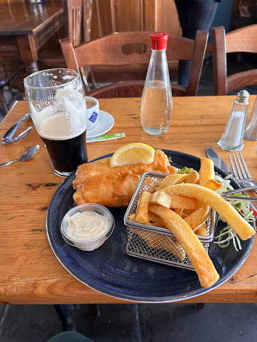 Comentarii opinii despre Roches Bar & Restaurant