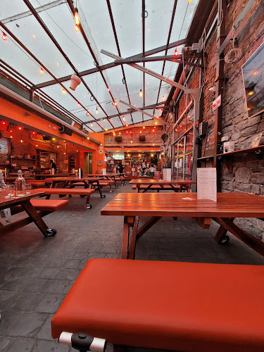 Comentarii opinii despre Cobblestone Joes