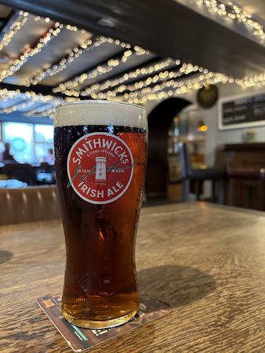 Comentarii opinii despre Roches Bar & Restaurant