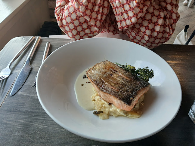 Tullynavinn, Redcastle, Co. Donegal