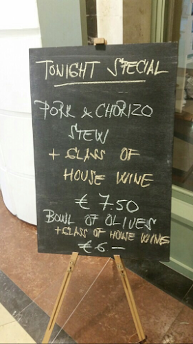 Unit 4, The Cornmarket Centre, Cornmarket St, Centre, Cork, T12 W6EP