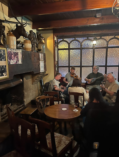 McLynn's Bar - Hospitality and gastronomy