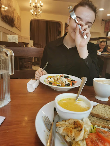 Genoa Cafe - Hospitality and gastronomy