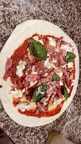 Comentarii opinii despre Little Italy Take Away