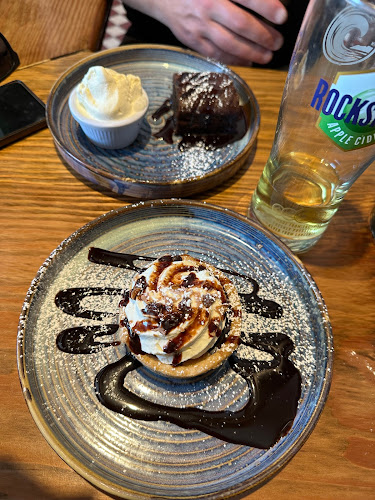 Opinii despre The Moorings Guesthouse & Seafood Restaurant @ The Bridge Bar în Kilrush - Hospitality and gastronomy