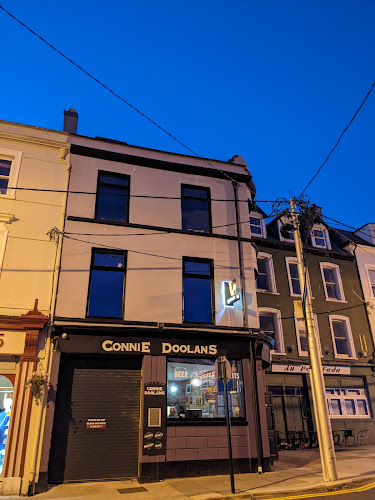 Connie Doolans Bar - Hospitality and gastronomy