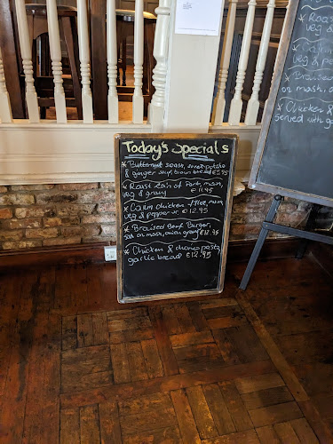 The Three Shippes - Waterford