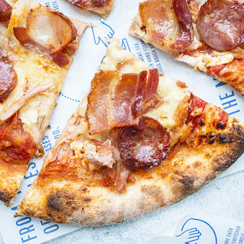 Opinii despre Caramico Pizza Schull în Schull - Hospitality and gastronomy