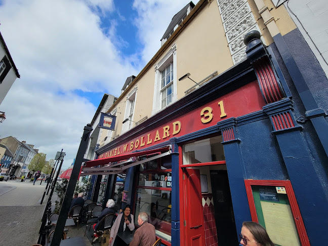 Daniel W. Bollard, Wine & Spirit Merchant - Hospitality and gastronomy