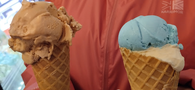 Simply De Vine - Letterkenny