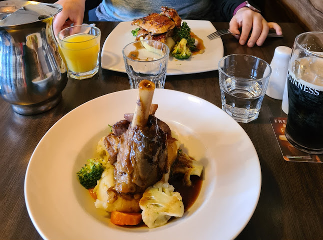 Open Table Boyle - Boyle