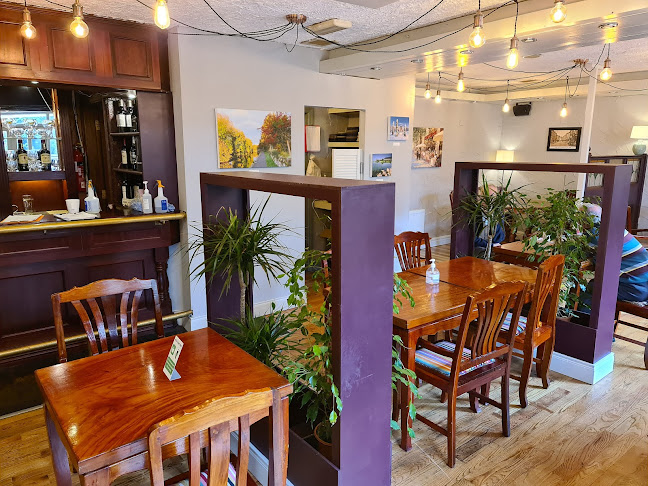 The Bowers Bar, Restaurant & Accommodation - Ballinrobe