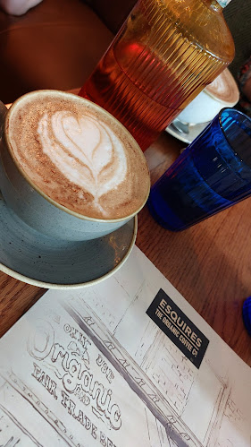 Esquires Coffee (Catherine Street - Limerick) - Hospitality and gastronomy