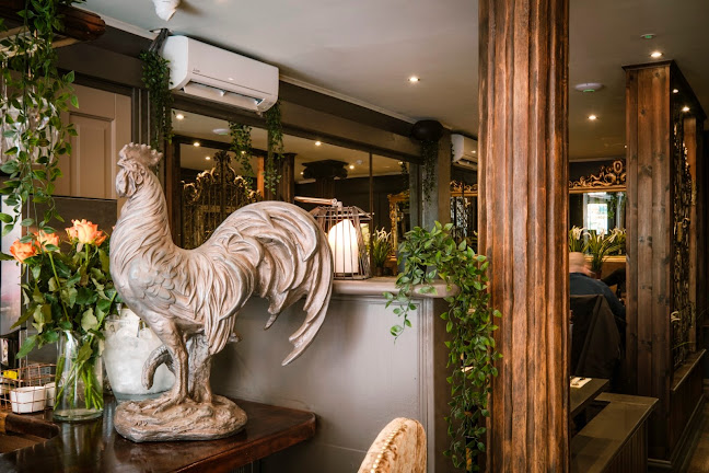 Murphy Brownes - Hospitality and gastronomy