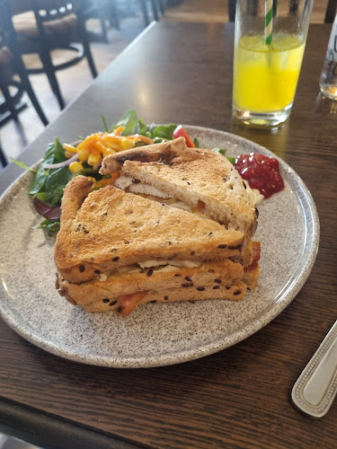 The Crowe's Nest Pub & Bistro - Hospitality and gastronomy