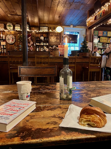 Joyce's Pub - Bar & Accommodation - Kilkenny