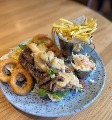 Comentarii opinii despre Bare Pantry Cafe