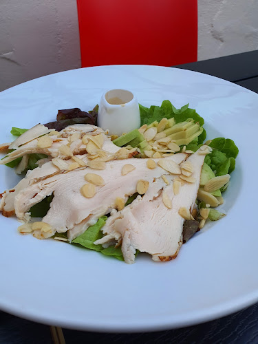 The Snug Pizzeria - Hospitality and gastronomy