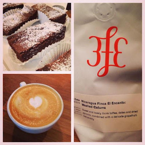 Comentarii opinii despre Arch Coffee