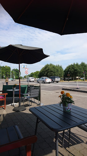 Kennedy On The Green