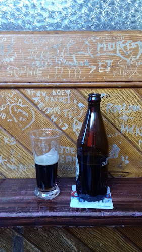 Clarkes Bar - Hospitality and gastronomy