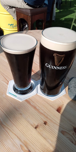 The Queens Bar - Hospitality and gastronomy