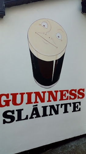 Joe Watty's Pub & Seafood Bar - Hospitality and gastronomy