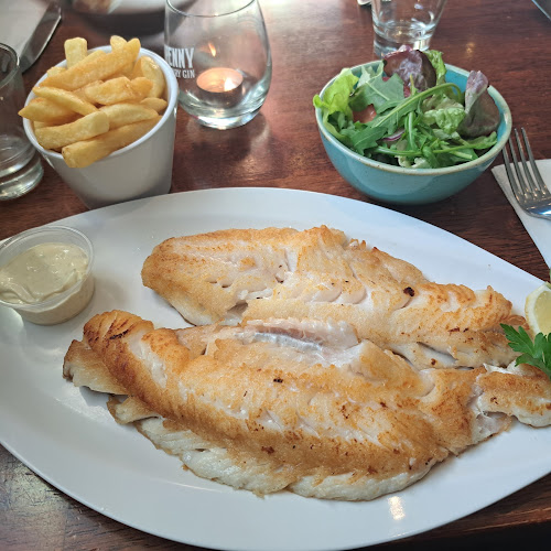 Comentarii opinii despre The Hollow Bar and Seafood Restaurant