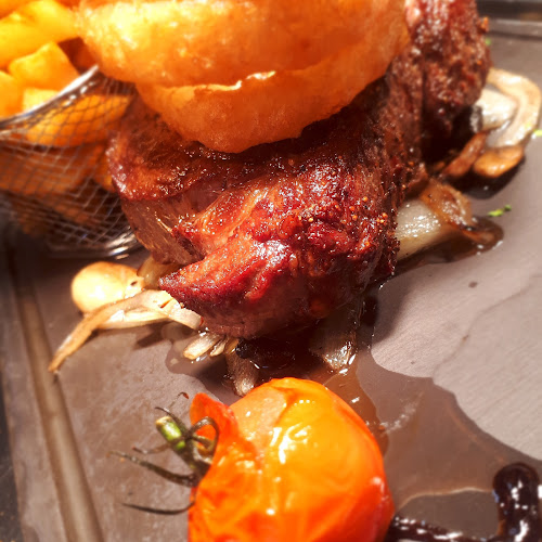 Comentarii opinii despre The Auld Shebeen & Echo Night Club