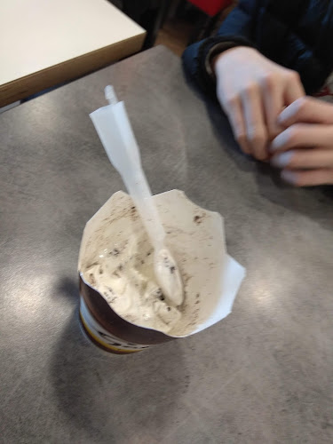 McDonald's - Hospitality and gastronomy