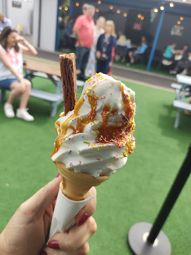 Doyle's Royal Oak Stores - Hospitality and gastronomy