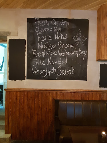 Opinii despre Skellys Bar & Guest House în Ballymahon - Hospitality and gastronomy