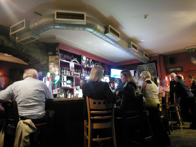 Comentarii opinii despre Horse and Hound